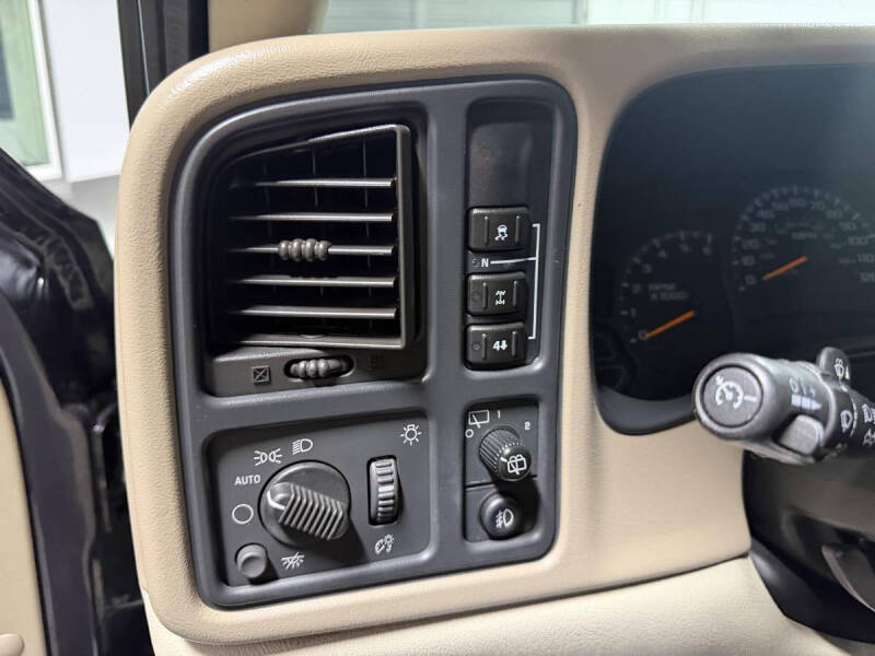 2005 GMC Yukon SLE