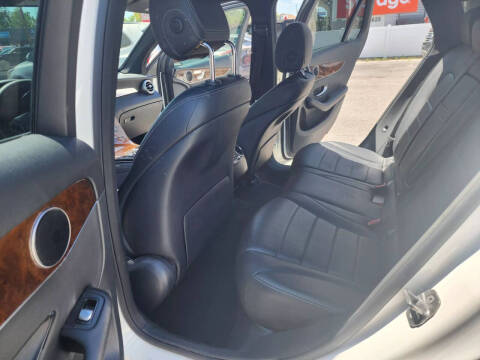 2017 Mercedes-Benz GLC GLC 300