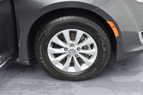2018 Chrysler Pacifica Touring L