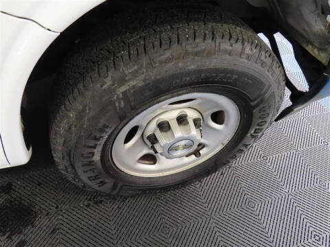 2022 Chevrolet Express 2500