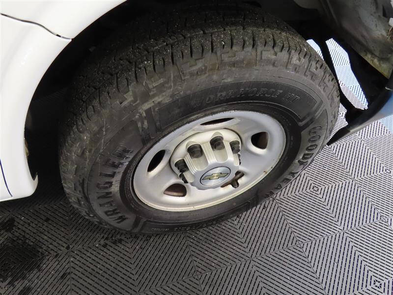 2022 Chevrolet Express 2500