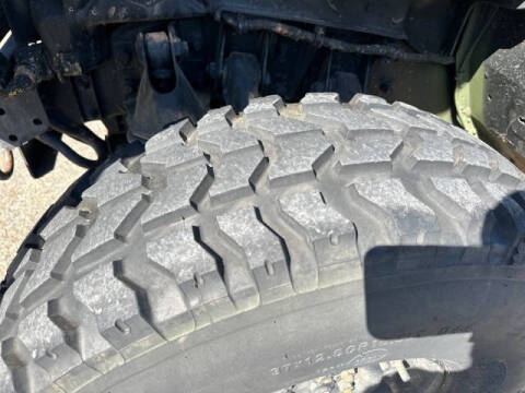 2004 AM General M1123