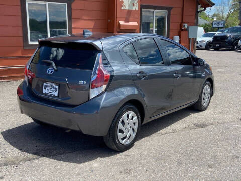 2016 Toyota Prius c Two