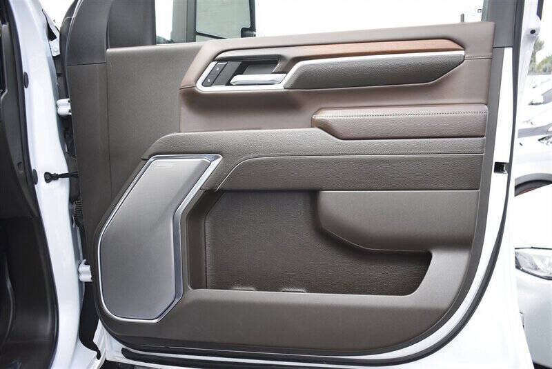 2024 GMC Sierra 3500HD