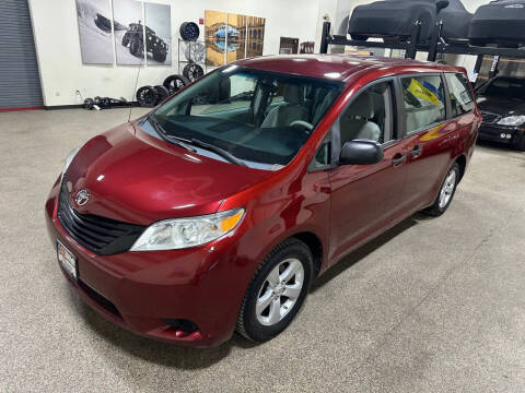 2012 Toyota Sienna