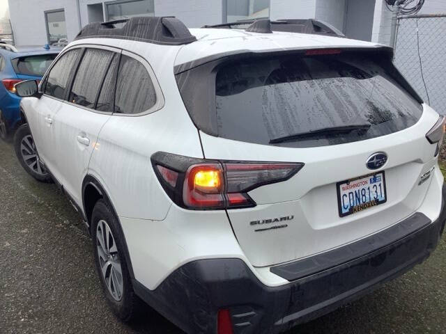 2022 Subaru Outback Premium