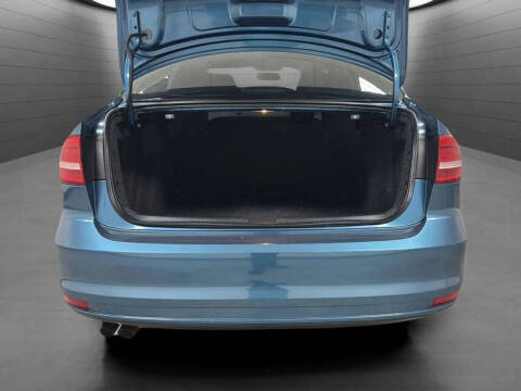 2015 Volkswagen Jetta