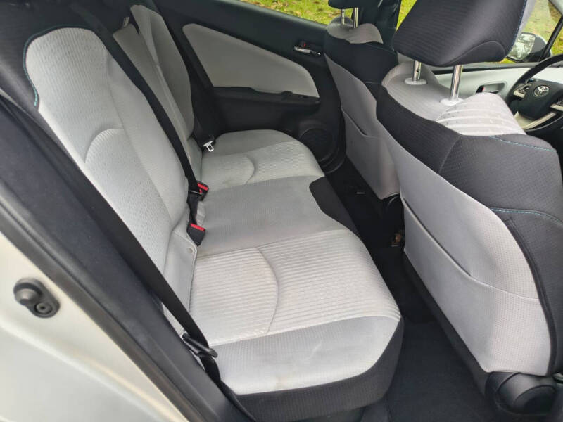 2017 Toyota Prius Three