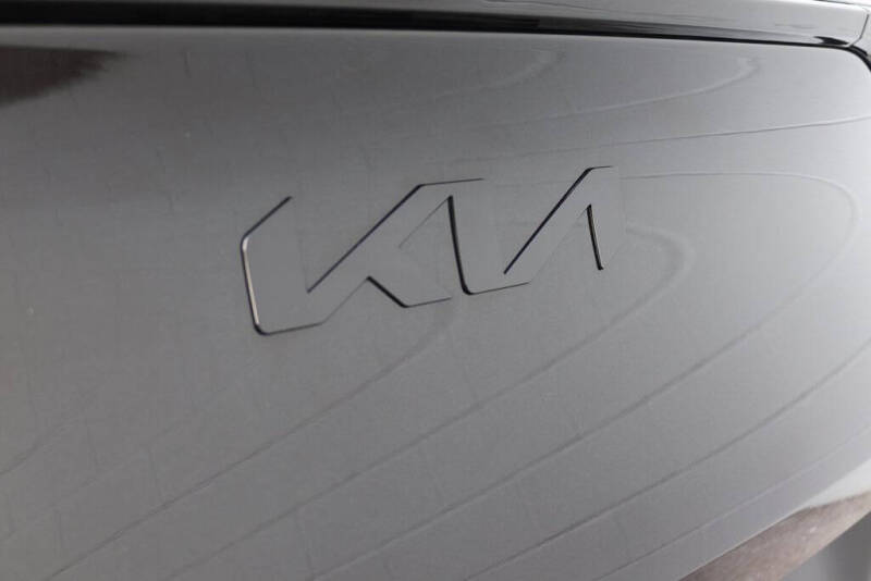 2025 Kia Sportage Plug-In Hybrid X-Line Prestige
