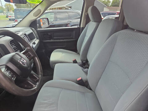 2017 RAM 1500 Express