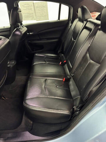 2012 Chrysler 200 Limited