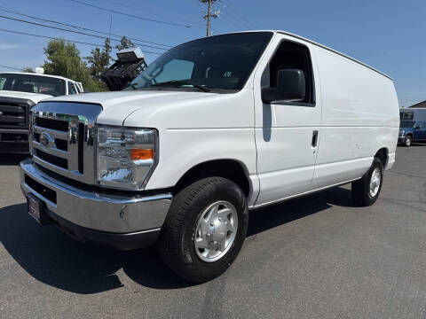 2009 Ford E250 CARGO VAN