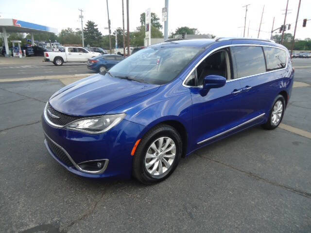 2018 Chrysler Pacifica Touring L