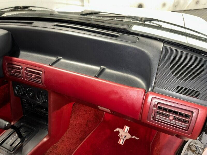 1988 Ford Mustang GT