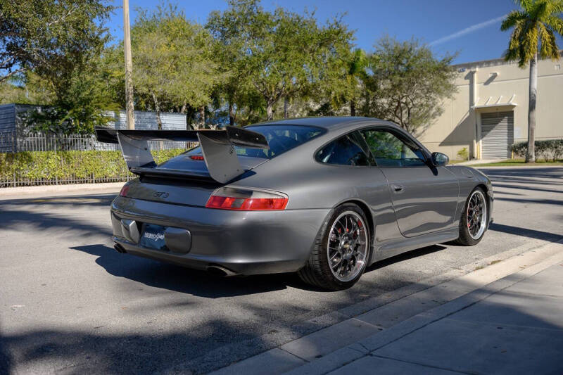 2004 Porsche 911 GT3