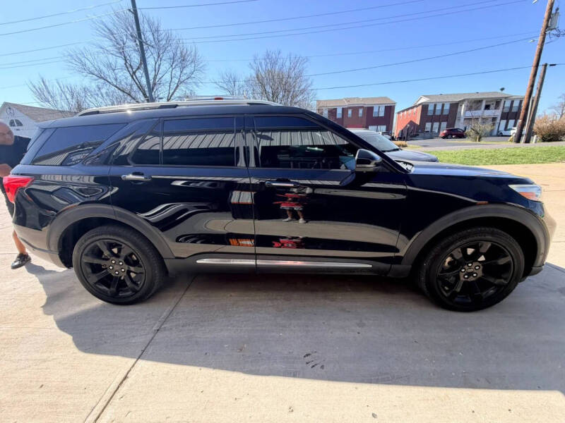 2020 Ford Explorer Platinum