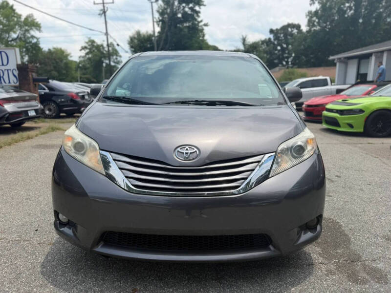 2015 Toyota Sienna
