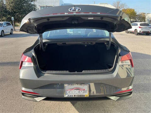 2023 Hyundai Elantra