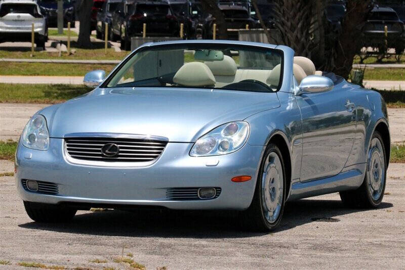 2004 Lexus SC 430
