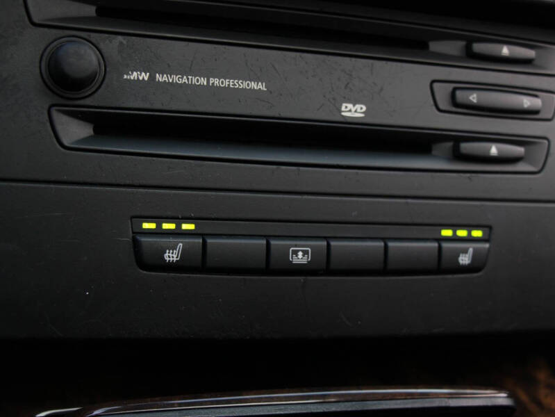 2006 BMW 3 Series 330i