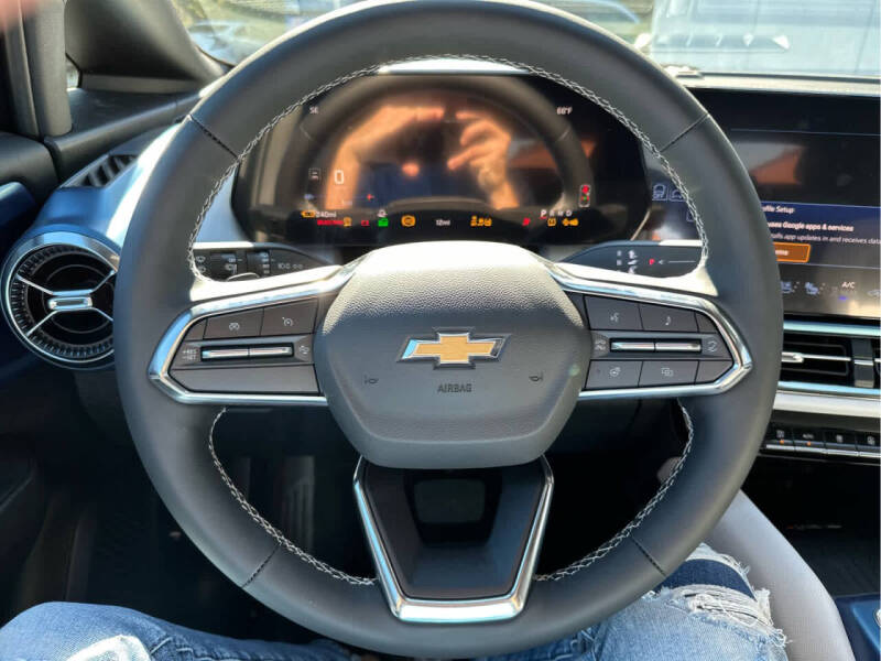 2026 Chevrolet Equinox EV LT 2