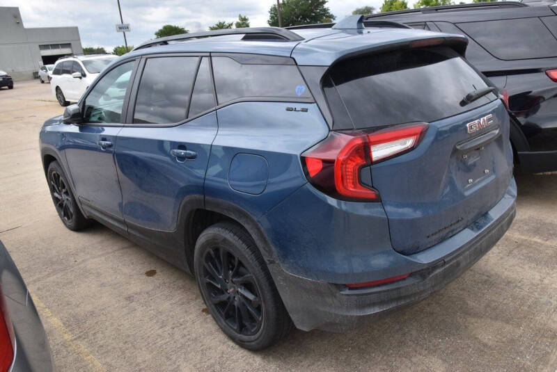 2024 GMC Terrain SLE