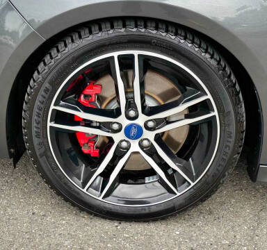 2018 Ford Focus ST