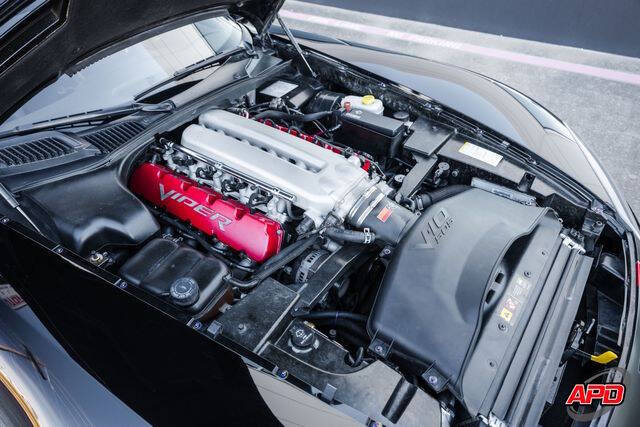 2004 Dodge Viper SRT-10