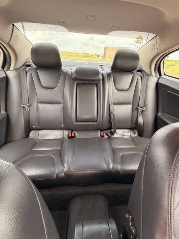 2015 Volvo S60 T5 Drive-E Premier