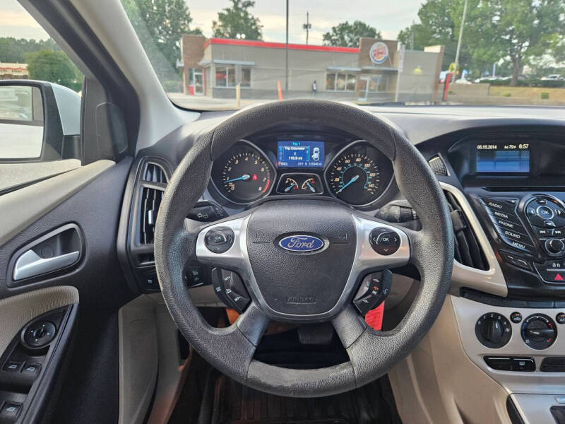 2013 Ford Focus SE