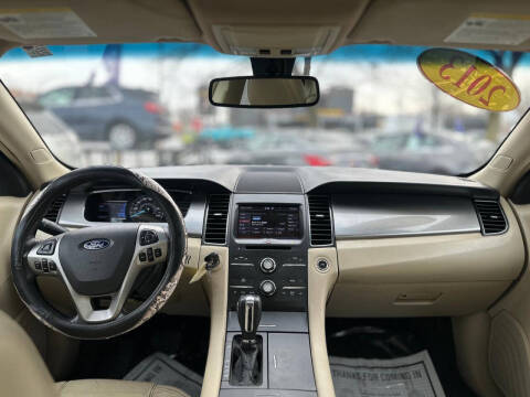 2013 Ford Taurus SEL