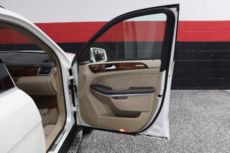 2013 Mercedes-Benz GL-Class GL 550 4MATIC