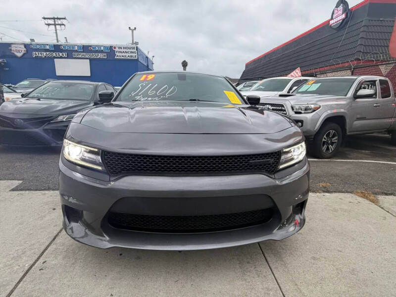 2019 Dodge Charger SXT