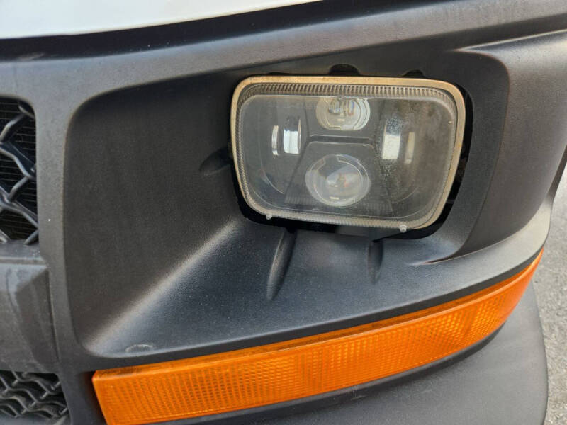 2013 Chevrolet Express 2500