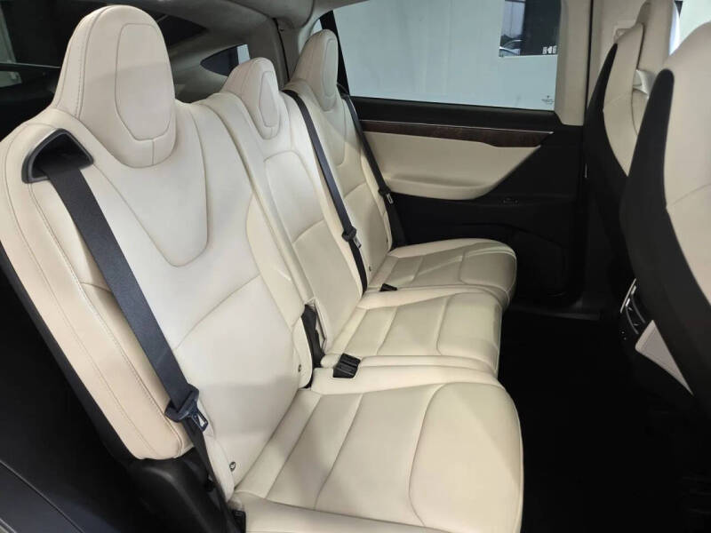2018 Tesla Model X 75D