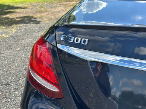 2017 Mercedes-Benz E-Class E 300 4MATIC