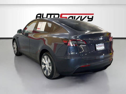2024 Tesla Model Y Long Range