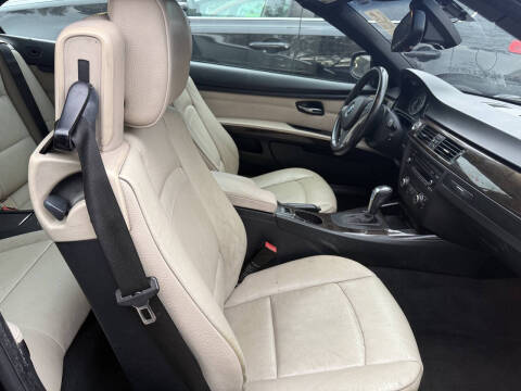 2011 BMW 3 Series 328i