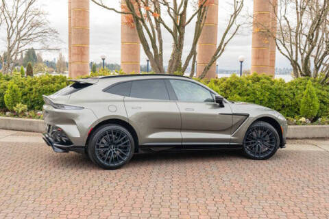 2026 Aston Martin DBX 707