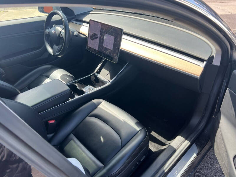 2017 Tesla Model 3 Long Range