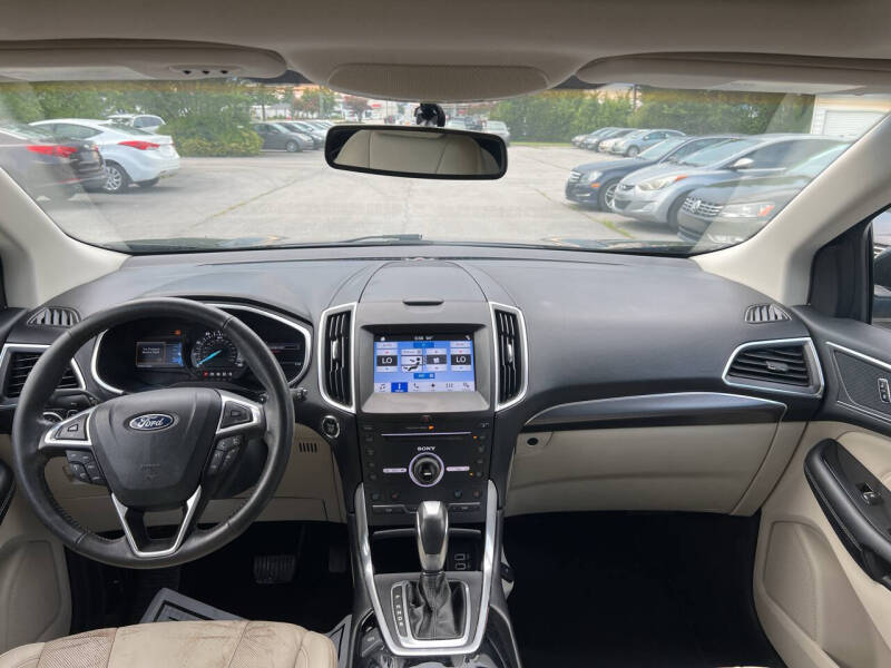 2016 Ford Edge Titanium