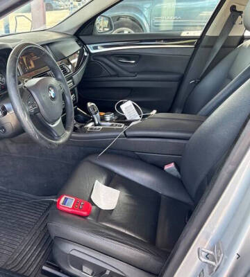 2015 BMW 5 Series 528i