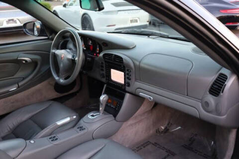 2004 Porsche 911 Carrera 4S