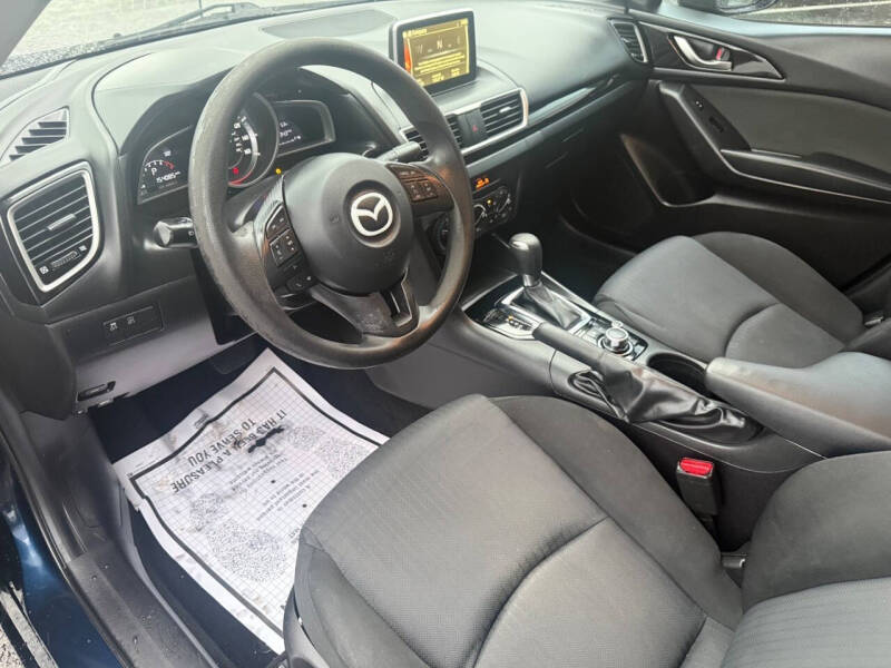 2016 Mazda MAZDA3 i Sport