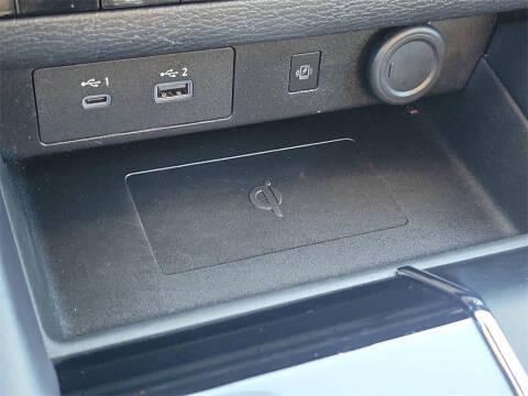 2024 Mitsubishi Outlander PHEV SE