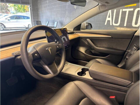 2022 Tesla Model 3 Long Range