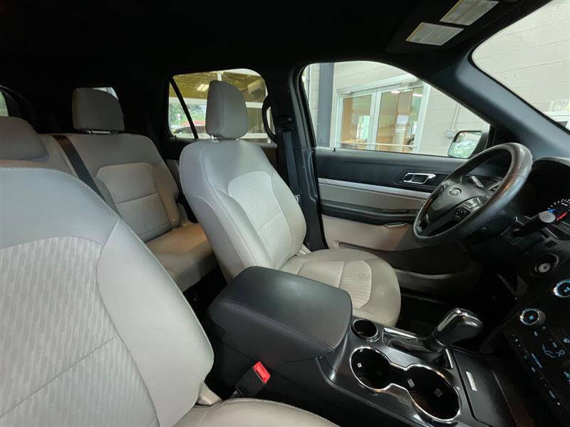 2019 Ford Explorer