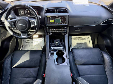 2017 Jaguar F-PACE 20d R-Sport