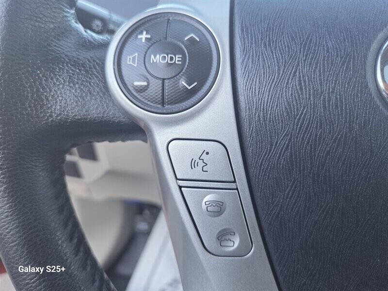 2014 Toyota Prius Four