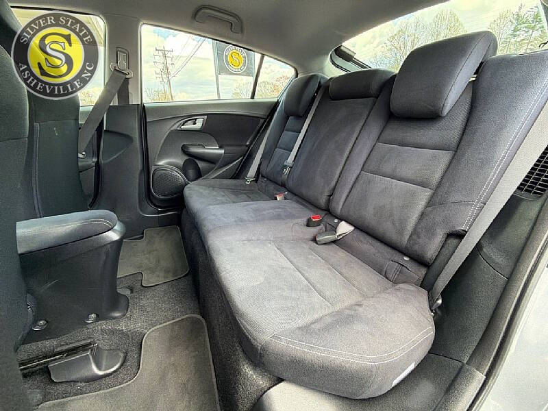 2012 Honda Insight LX